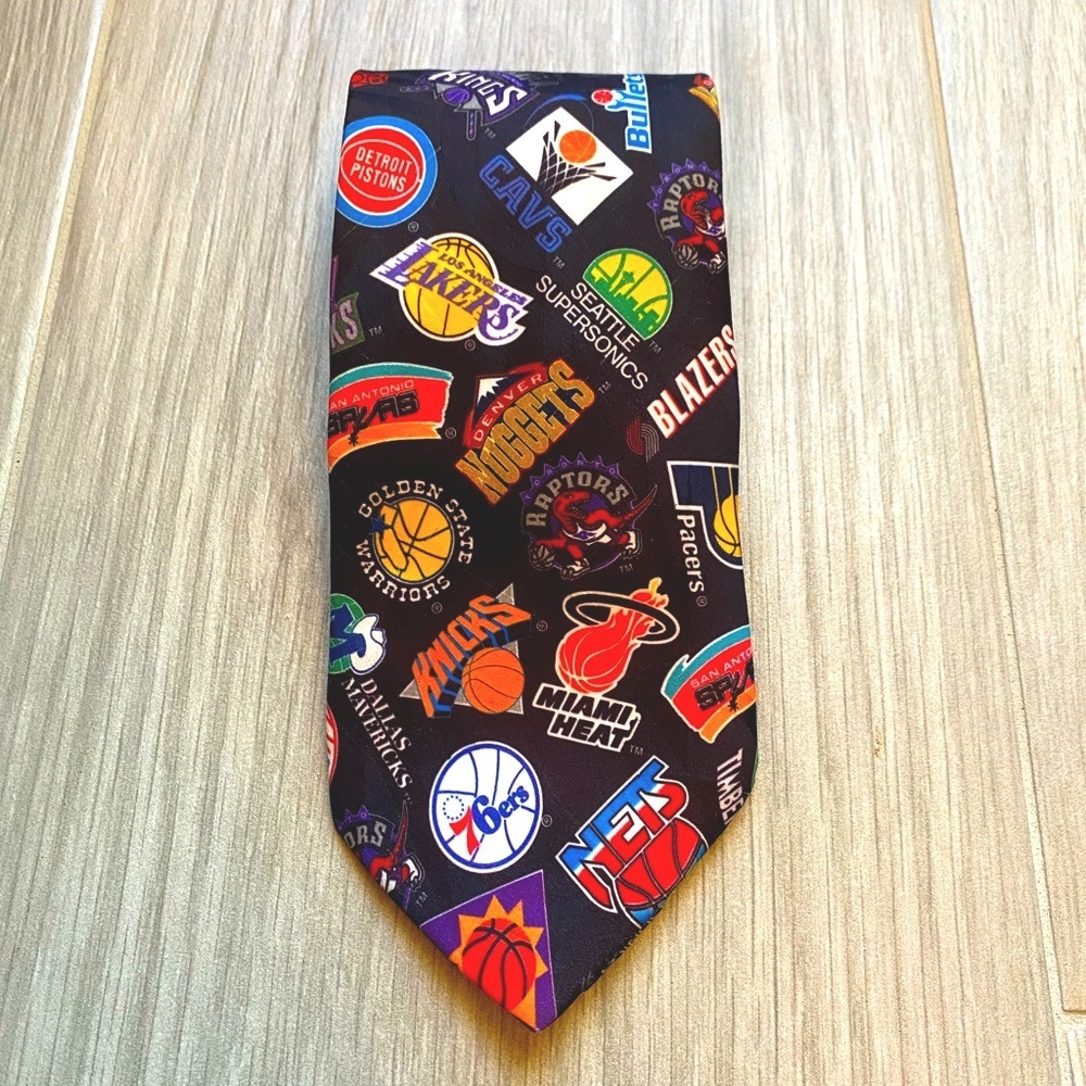 Vintage 1994 Wallywear NBA Logos Necktie